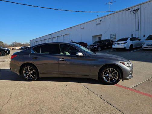 2017 INFINITI Q50 3.0t Signature Edition