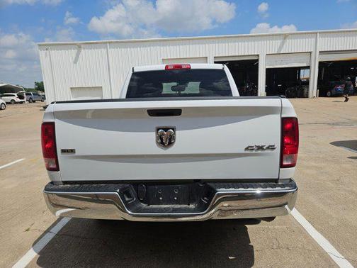 Bright White Clearcoat 2023 RAM 1500 Classic SLT