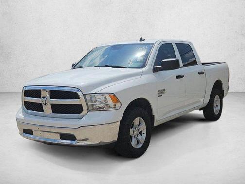Bright White Clearcoat 2023 RAM 1500 Classic SLT