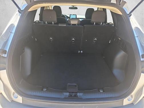 Ingot Silver Metallic 2020 Ford Escape SE