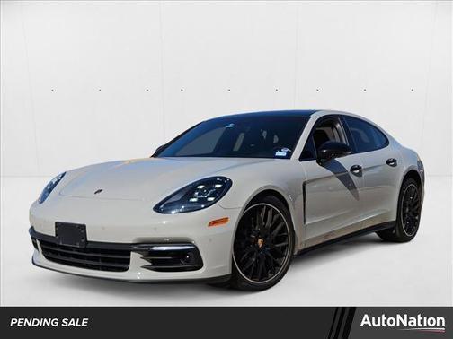 2018 Porsche Panamera 4S