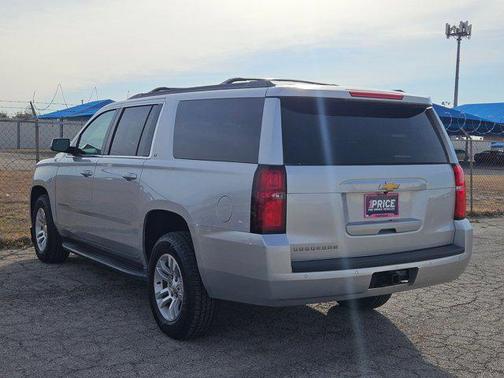 2017 Chevrolet Suburban LT