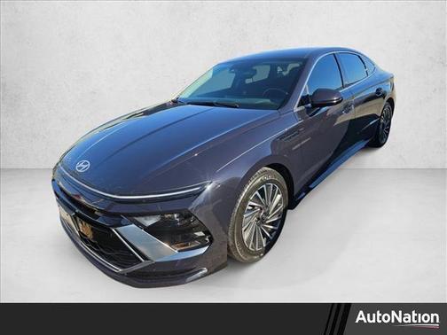 2024 Hyundai SONATA Hybrid SE