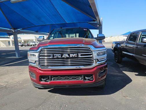 2021 RAM 2500 Laramie Crew Cab 4x4 6'4' Box