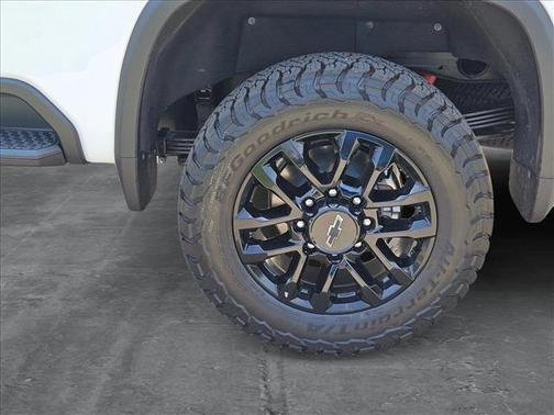 2025 Chevrolet Silverado 2500 LTZ