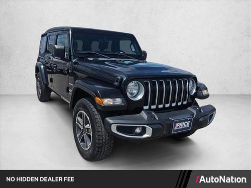 Black Clearcoat 2023 Jeep Wrangler 4-Door Sahara 4x4