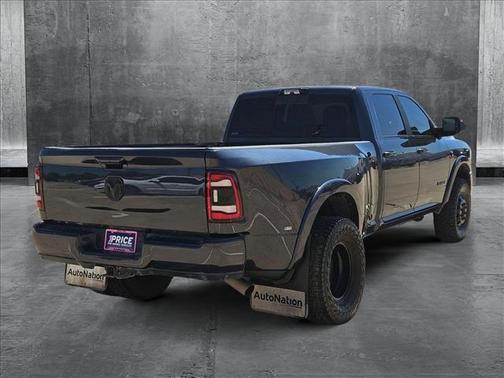 2021 RAM 3500 Limited Crew Cab 4x4 8' Box
