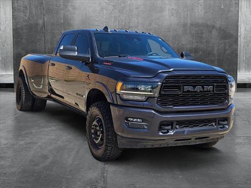 2021 RAM 3500 Limited Crew Cab 4x4 8' Box