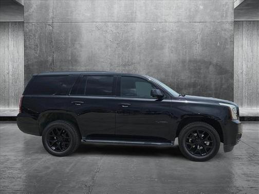 2017 GMC Yukon SLE