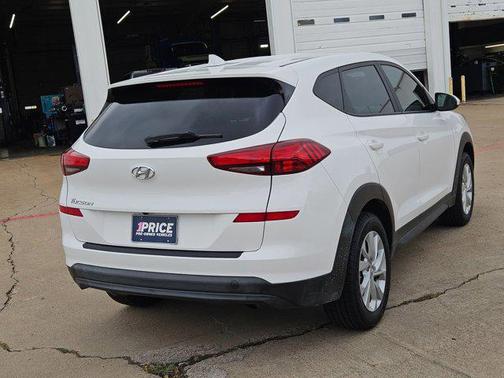 2020 Hyundai TUCSON SE