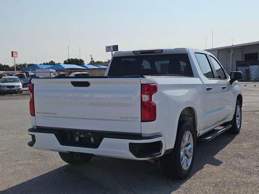 2022 Chevrolet Silverado 1500 Custom
