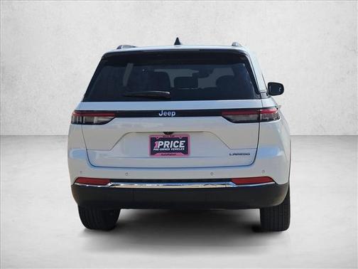 2024 Jeep Grand Cherokee Laredo