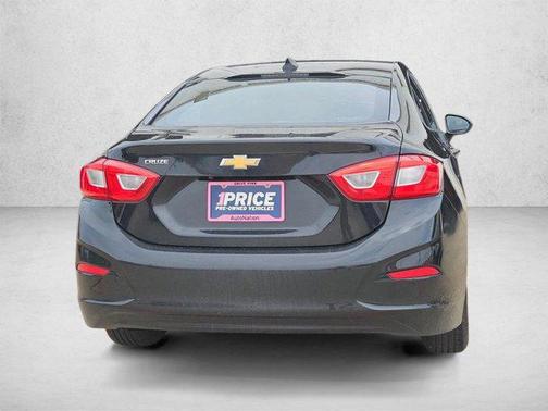 Mosaic Black Metallic 2019 Chevrolet Cruze LS