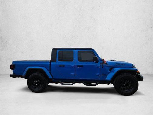 Hydro Blue Pearlcoat 2023 Jeep Gladiator Willys 4x4