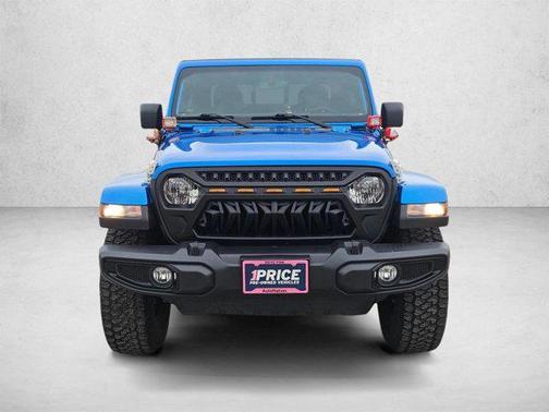 Hydro Blue Pearlcoat 2023 Jeep Gladiator Willys 4x4