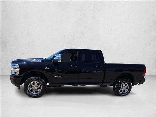 Diamond Black Crystal Pearlcoat 2024 RAM 2500 Laramie Crew Cab 4x4 6'4' Box