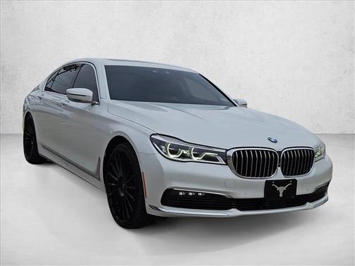 2016 BMW 750 I