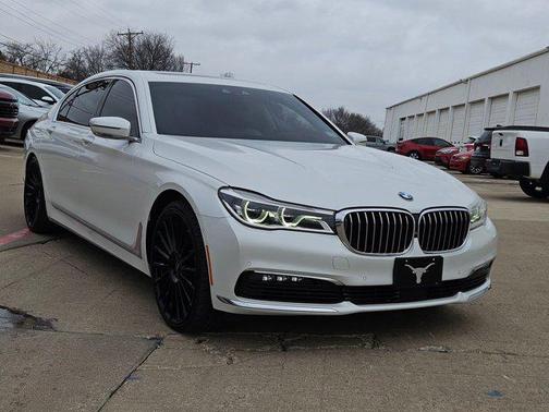 2016 BMW 750 I