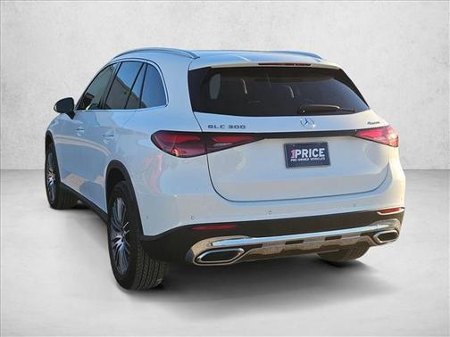 2025 Mercedes-Benz GLC 300 4MATIC