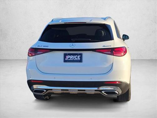 2025 Mercedes-Benz GLC 300 4MATIC