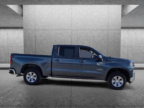 Photo 5 of 16 of 2019 Chevrolet Silverado 1500 LT