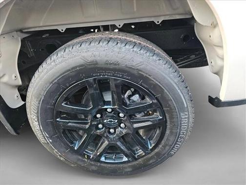 White Sands 2026 Chevrolet Silverado 1500 RST