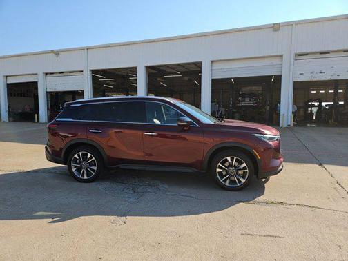 2024 INFINITI QX60 Luxe