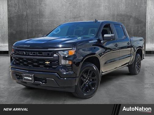 2025 Chevrolet Silverado 1500 Custom