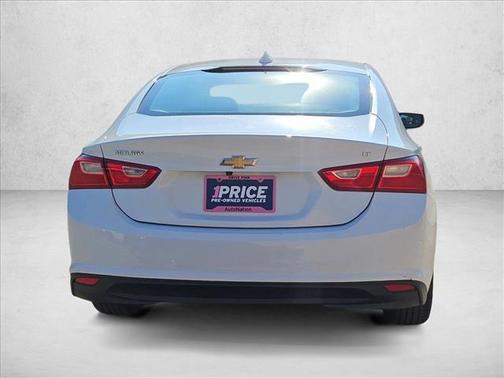 2017 Chevrolet Malibu 1LT