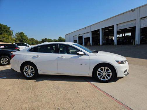 2017 Chevrolet Malibu 1LT