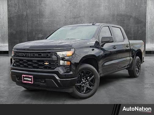 2025 Chevrolet Silverado 1500 Custom