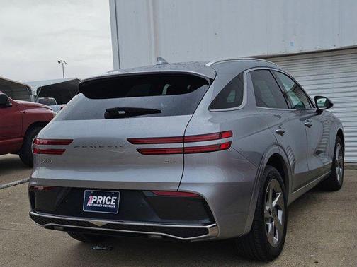 Savile Silver 2026 Genesis GV70 2.5T