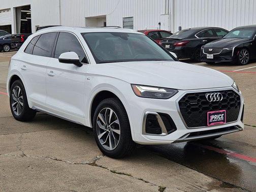 2022 Audi Q5 45 S line Premium