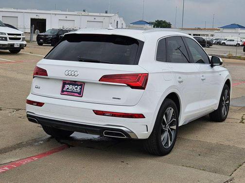 2022 Audi Q5 45 S line Premium