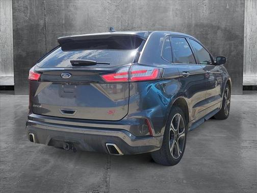 2019 Ford Edge ST