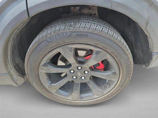 Star White Metallic Tri-Coat 2021 Ford Explorer ST