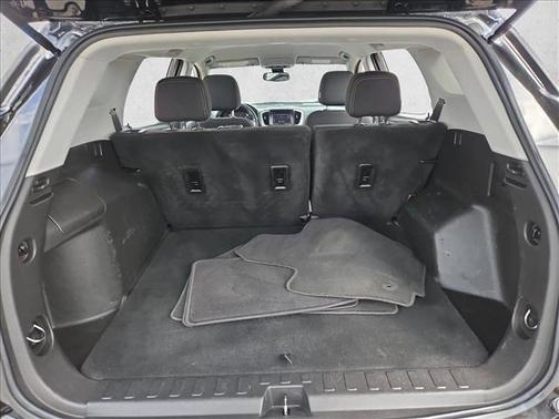 Ebony Twilight Metallic 2022 GMC Terrain SLE