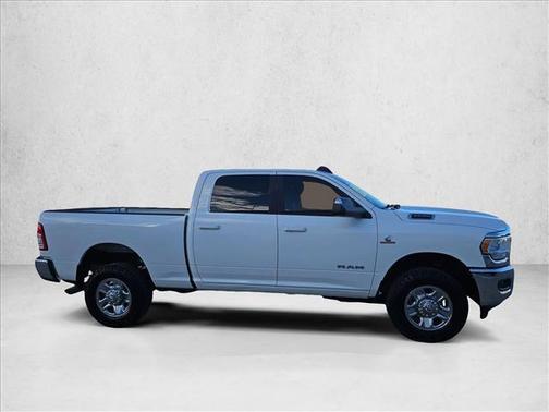 2022 RAM 2500 Big Horn Crew Cab 4x4 6'4' Box