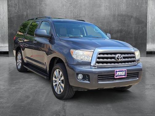 2016 Toyota Sequoia SR5