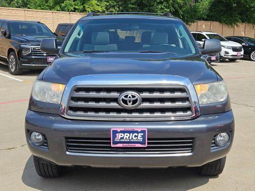 2016 Toyota Sequoia SR5