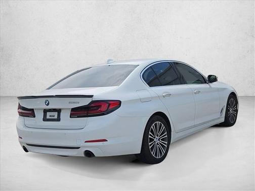 Alpine White 2018 BMW 530 530i