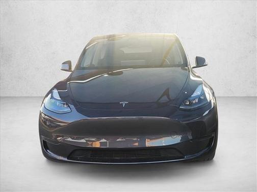 2025 Tesla Model Y Long Range Dual Motor Rear-Wheel Drive