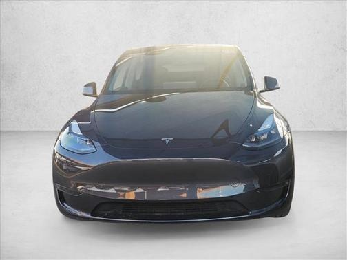 2025 Tesla Model Y Long Range Dual Motor Rear-Wheel Drive