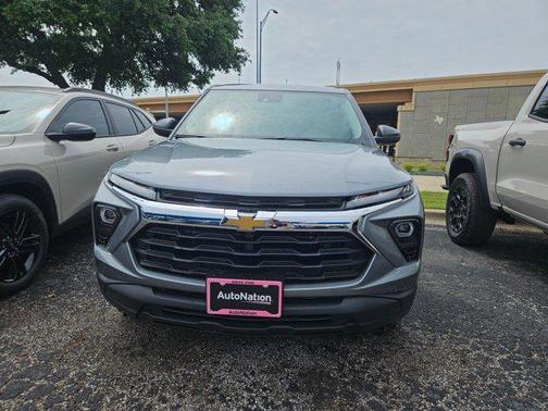 Sterling Gray Metallic 2026 Chevrolet Trailblazer LS