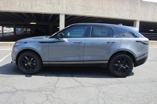 2026 Land Rover Range Rover Velar Dynamic SE