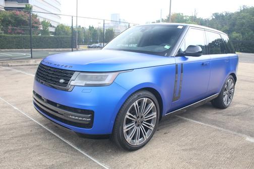 2025 Land Rover Range Rover SE