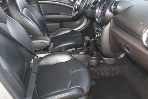 2016 MINI Countryman Cooper S