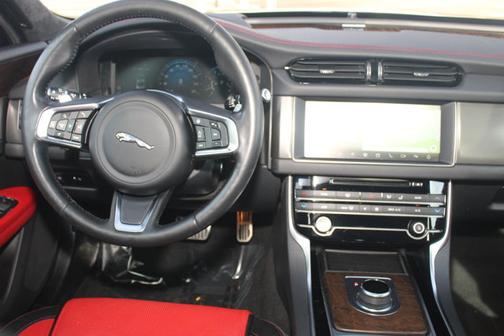 2020 Jaguar XF 30t Checkered Flag Limited Edition