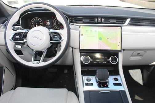 2026 Jaguar F-PACE R-Dynamic S