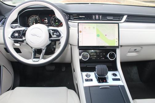 2026 Jaguar F-PACE R-Dynamic S